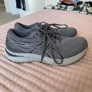 ASICS Men’s Gel-Kayano 29 Sneakers